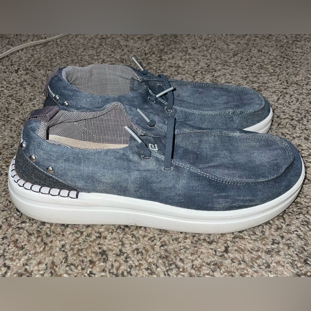 Hey Dude Wendy Rise Platform Shoes in Rivet Onyx Grey Size 7.5